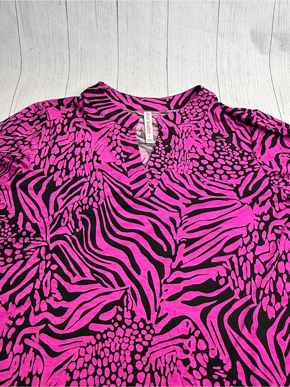 Dear Scarlett Lizzy Top Magenta Black Zebra Animal Print 3/4 Sleeve NWT Sz Large - Picture 6 of 12